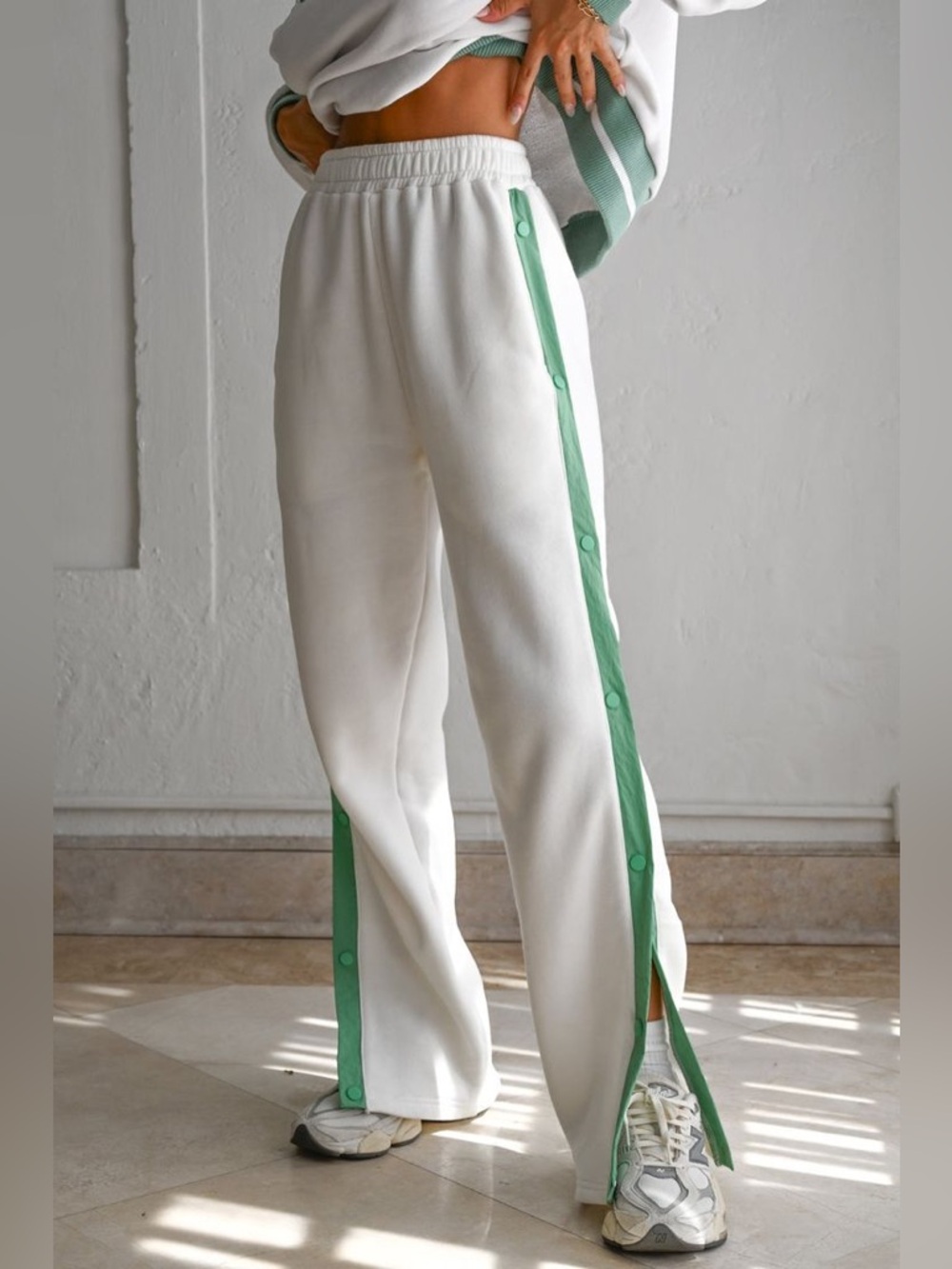 NWT YLLW Yellow The Label Tearaway Fleece Sweatpants White/Green Preppy Large